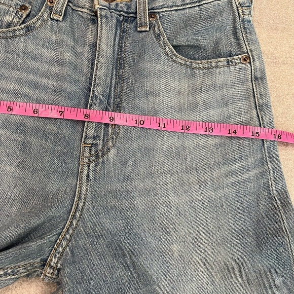 [W24L31Ins30”]Levi’s High Loose Classic Light Washed Blue Women's Straight Jeans - Picture 5 of 8